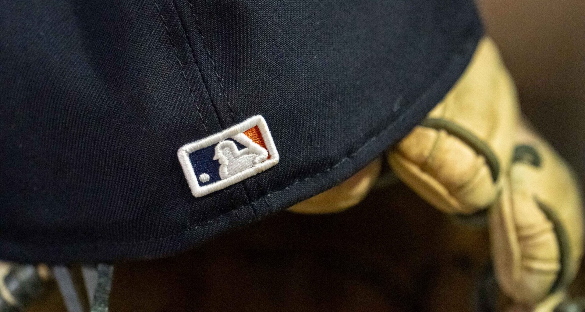 Insider Drops First Nuggets on Twins Managerial Search