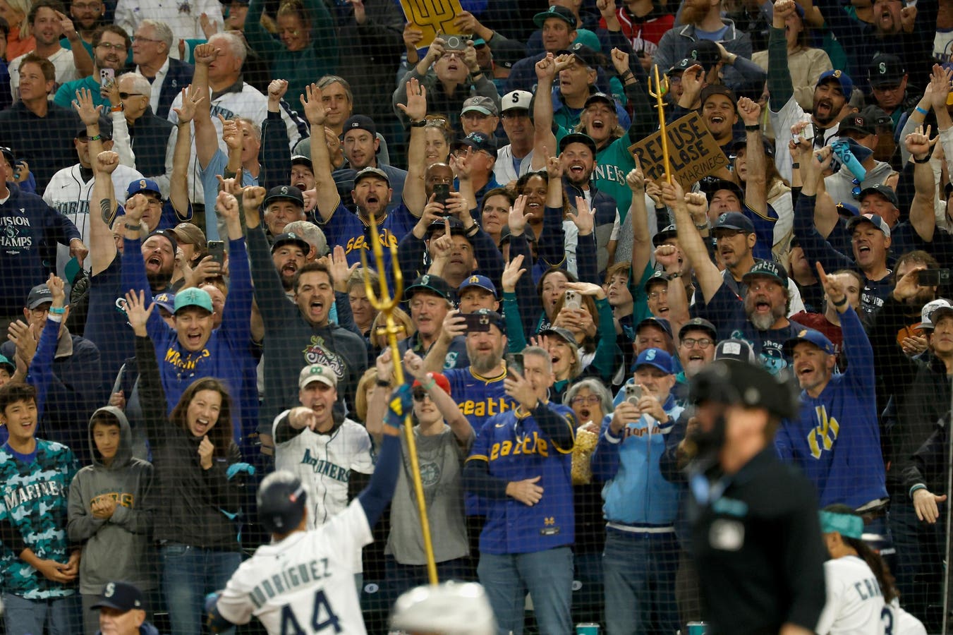 Mariners Postseason Run Will Pay Financial Dividends In 2026