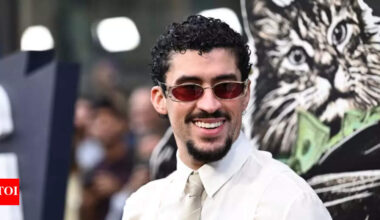 Bad Bunny turns heads at Yankee Stadium with surprise front-row appearance during ALDS Game 3 showdown | MLB News