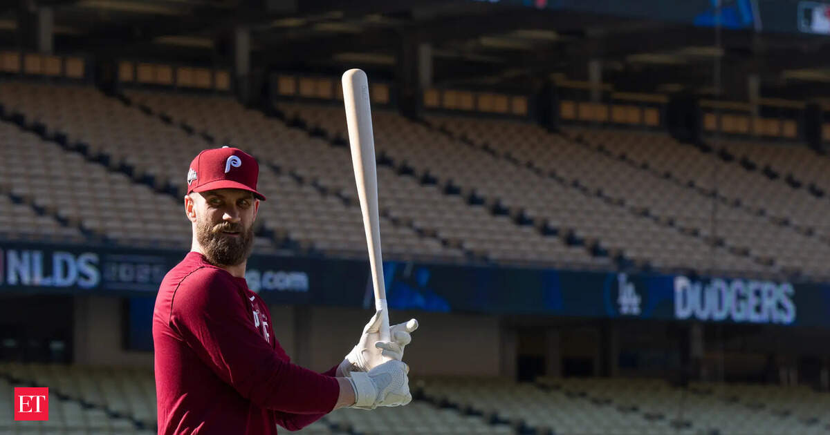 Phillies vs Dodgers: Los Angeles Dodgers vs Philadelphia Phillies Game 3: Why are Phillies fans jeering Bryce Harper, other players?