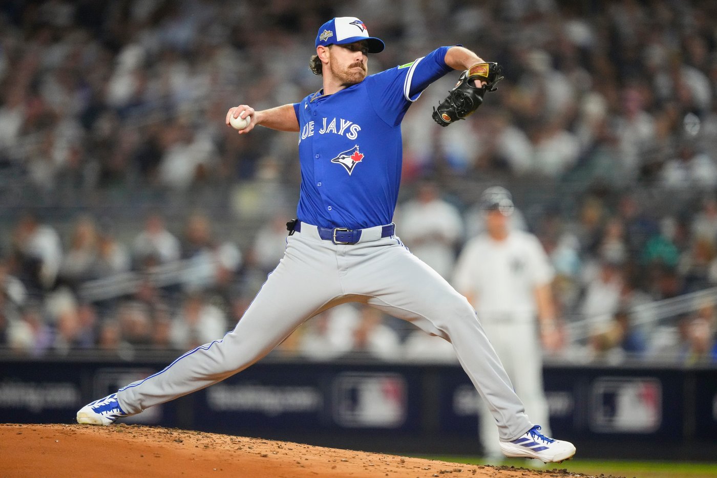 Hostile Territory: Bieber gets Game 3 start for Blue Jays as ALCS moves to Seattle | NanaimoNewsNOW