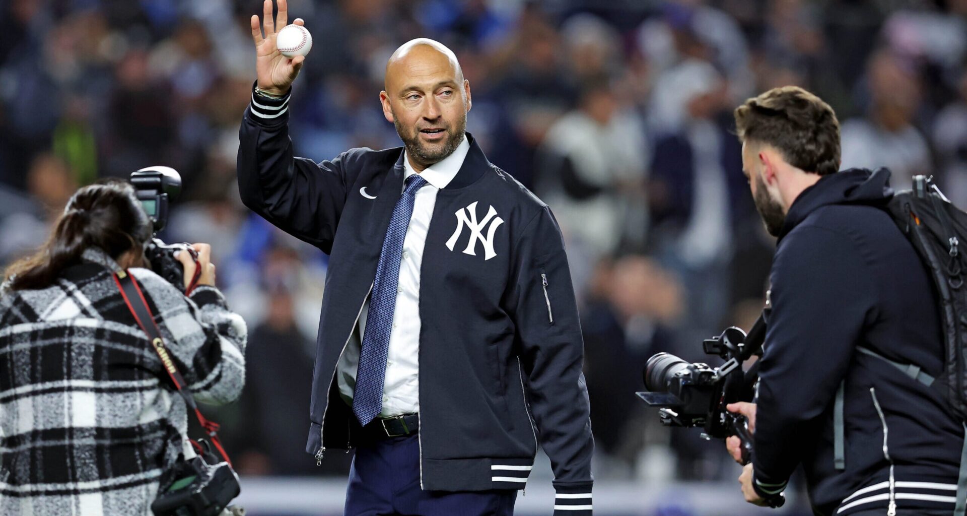 Hall of Famer Showers Praise on Former Twins Postseason Impact