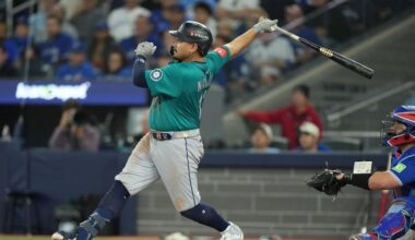 Canadian slugger Josh Naylor helps Mariners put Blue Jays in big ALCS hole with home run back home