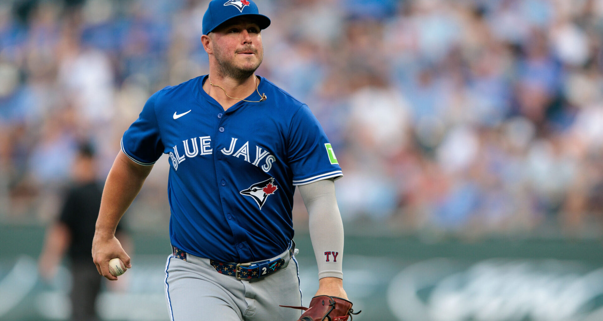 Former Twins Fighting for Gold Glove Award