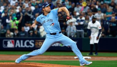 Celebrity Net Worth logo