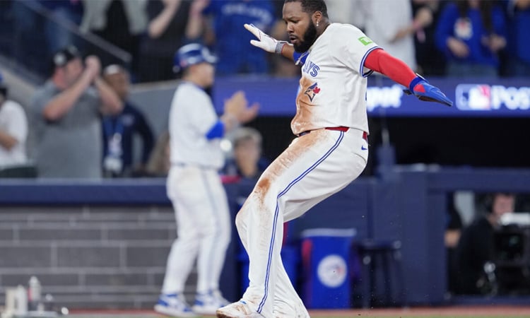 Blue Jays down Mariners to force game seven decider in MLB playoff series