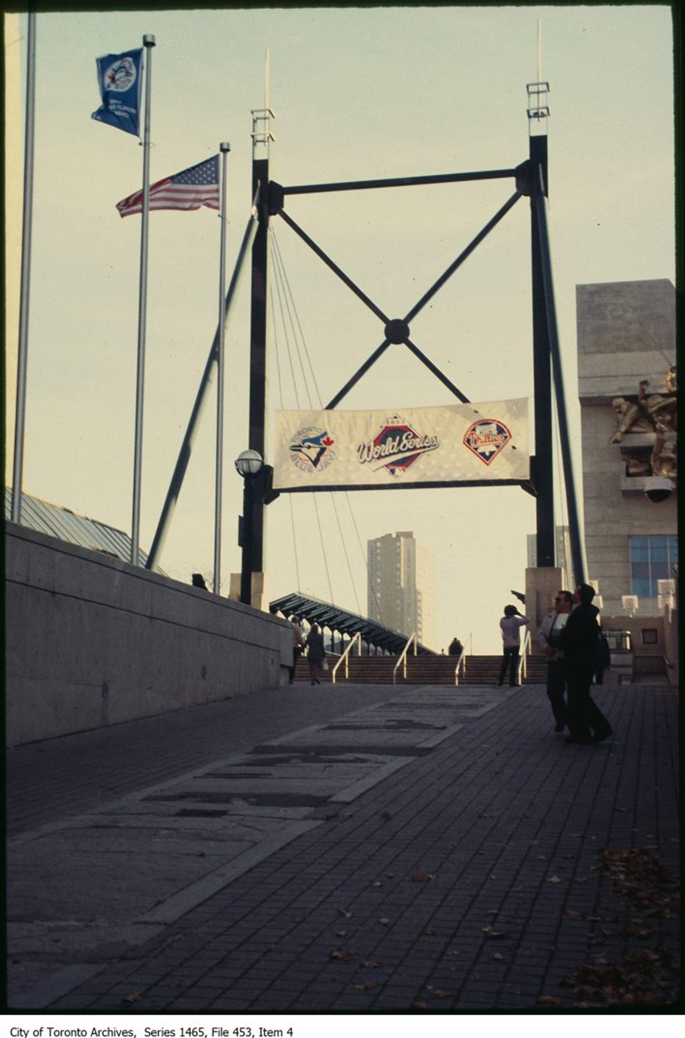 rogers centre skydome 1990s world series