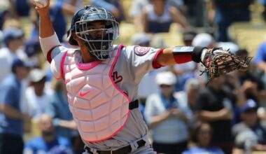 Los Angeles Angels hiring Maui high school graduate Kurt Suzuki as next manager : Big Island Now