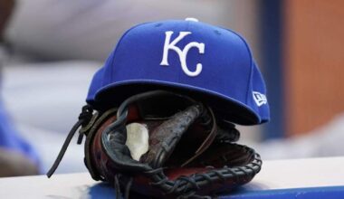 Ex-Gold Glove Winner Could Opt Out Of Contract: Why Royals Should Take A Chance