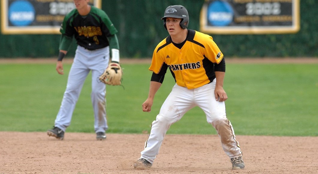 UW-Milwaukee Alum to Play in World Series for Toronto Blue Jays