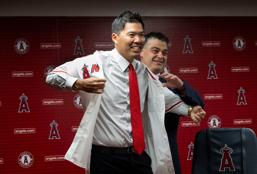 New Angels manager Kurt Suzuki looks to prove himself with 1-year deal – Orange County Register