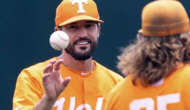 Giants name Tennessee's Vitello manager, gambling on a college coach with no professional experience