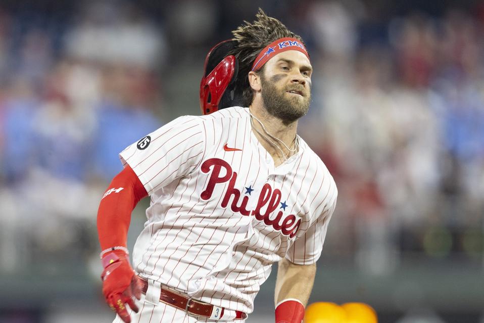 Washington Nationals v Philadelphia Phillies