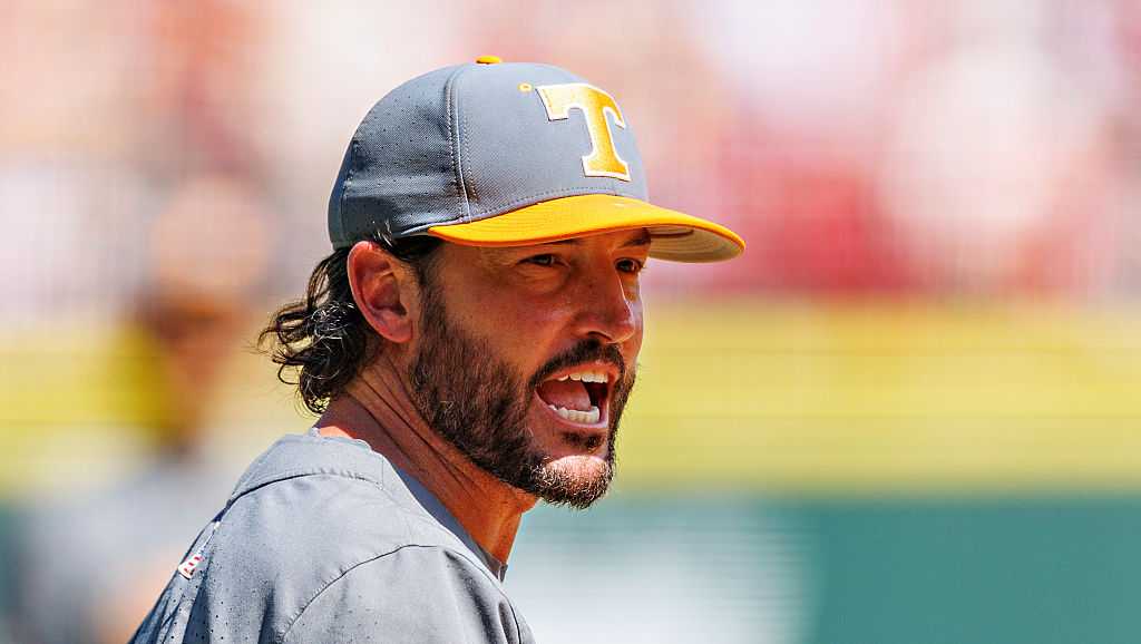 SF Giants set to hire Tennessee coach Tony Vitello as next manager