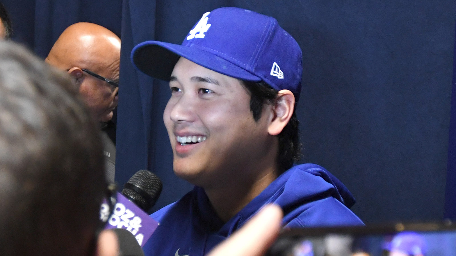 Los-Angeles-Dodgers-Shohei-Ohtani-speaks-during-media-day