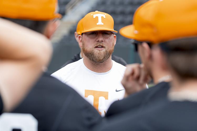 KNOXVILLE, TN - 2024.06.06 - Tennessee vs. \bb