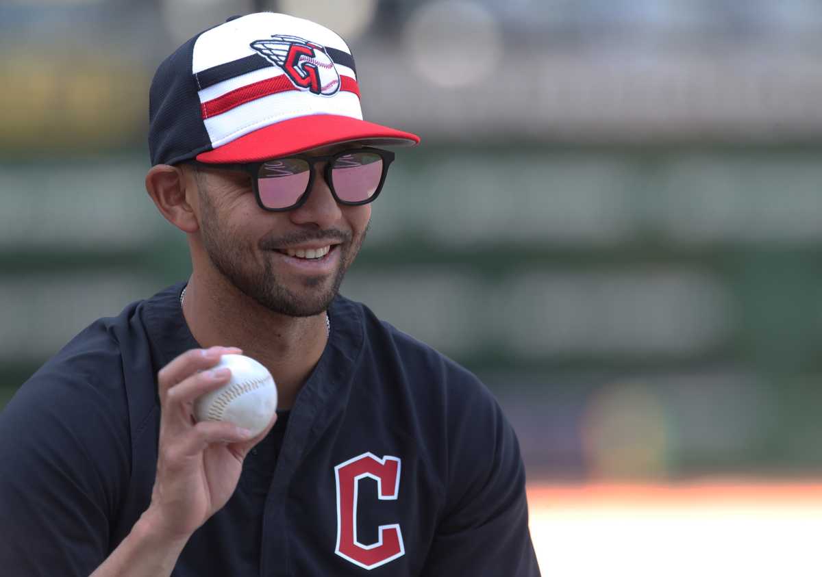 Mets bringing on Kai Correa as bench coach, promoting Jeff Albert