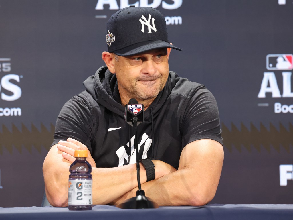 Aaron Boone speaks to the media during the Yankees' workout day on Oct. 6, 2025. 