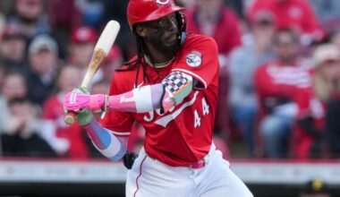 On Elly De La Cruz and switch-hitting