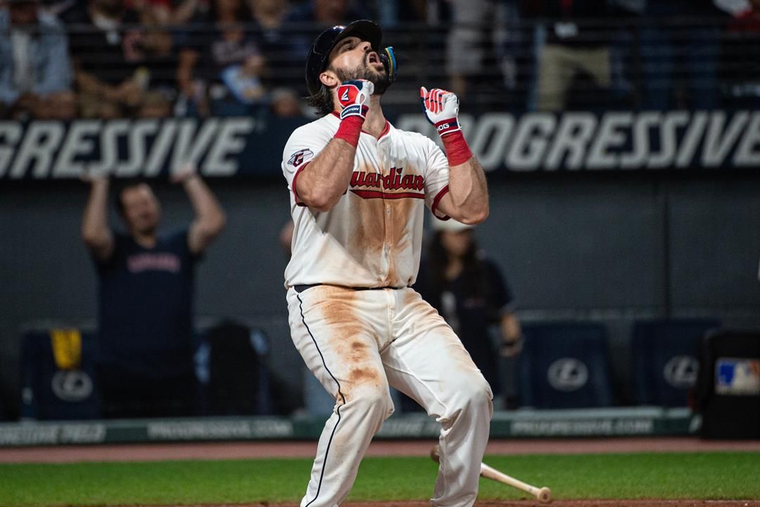 Guardians resign Austin Hedges to one year contract - WFMJ.com