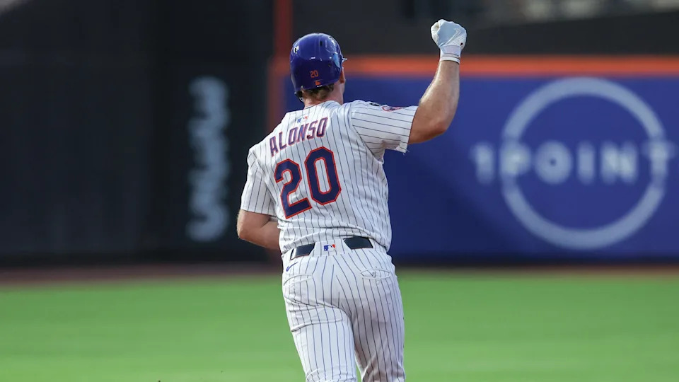 Aug 12, 2025; New York City, New York, USA; New York Mets first baseman Pete Alonso (20) runs after hitting a two run home run to become the all time Mets franchise home run leader in the third inning against the Atlanta Braves at Citi Field. 