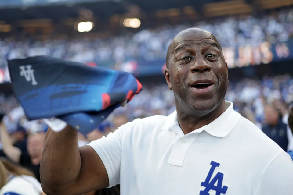 Magic Johnson, big Shohei Ohtani fan.