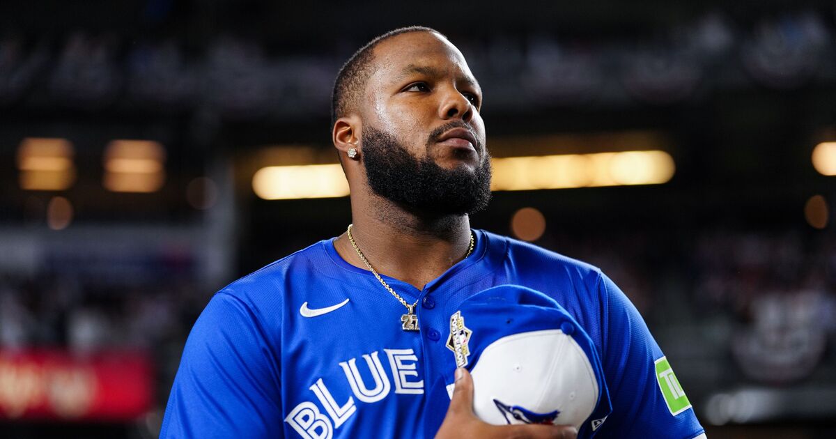 Why Vladimir Guerrero Jr. cut off his hair and prefers to speak Spanish in interviews - Baseball - Sports