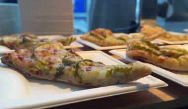 New food at Target Field in 2025: Vinai, pickle pizza and more