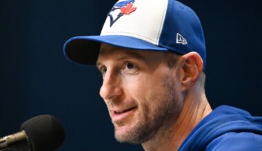 Blue Jays' Scherzer eyes World Series history ahead of Game 3