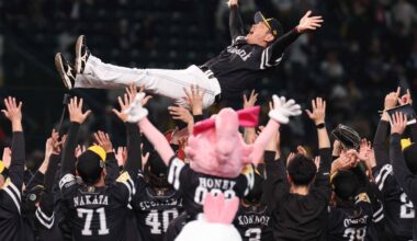 Hawks rally past Tigers in 11th to win Japan Series