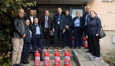 NPB places fire extinguishers at the entrances of residential buildings – Indeksonline.net