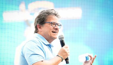 Mark Attanasio looks to replicate Milwaukee Brewers' model in Norwich City