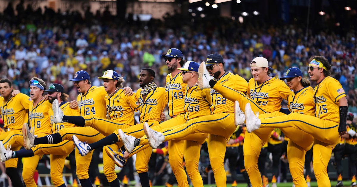 Savannah Bananas announce trips to Texas A&M’s Kyle Field, Texas Rangers’ Globe Life Field