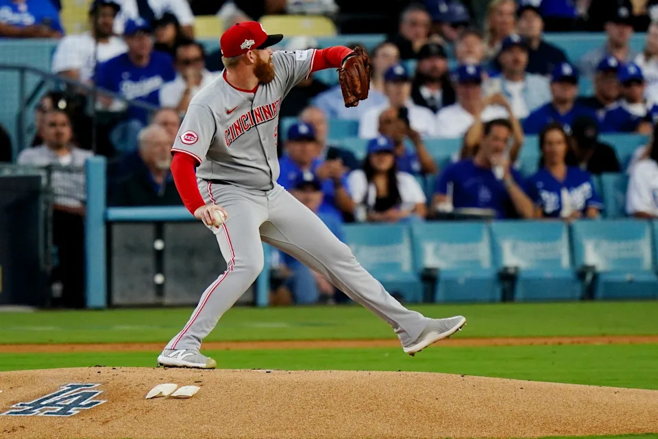 Cincinnati Reds starting pitcher Zack Littell