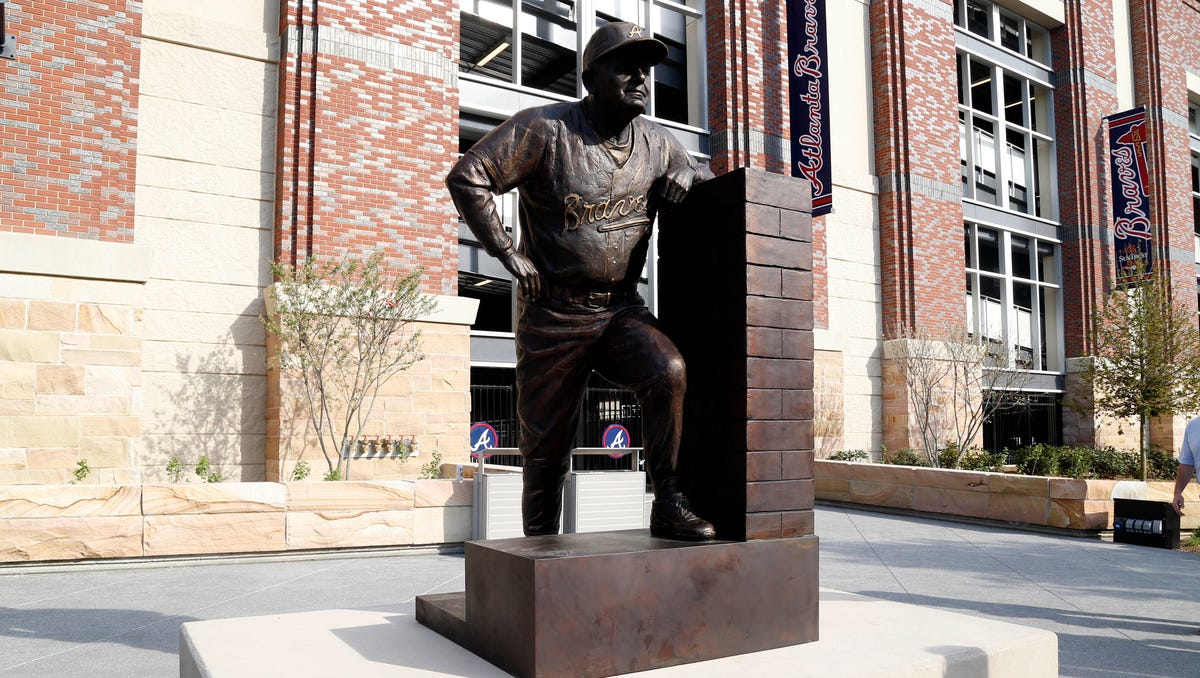 Atlanta Braves enter new chapter after Brian Snitker's departure