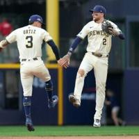 Dodgers down Phillies on Hernandez homer in MLB playoff series opener | Billings News