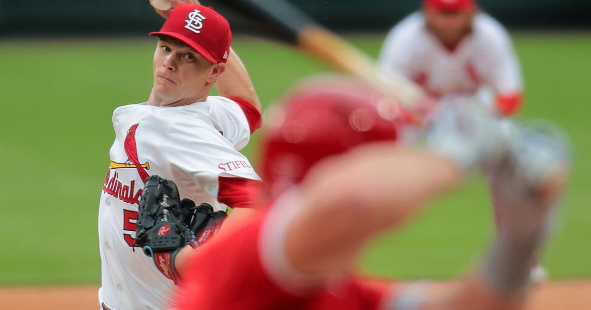 Join baseball writer Daniel Guerrero for his live Cardinals chat