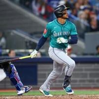 Dodgers edge Brewers, Mariners rout Jays in MLB playoffs | News