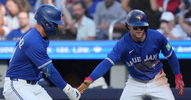 Former Cleveland Guardians make Toronto Blue Jays clubhouse feel like home | National Sports