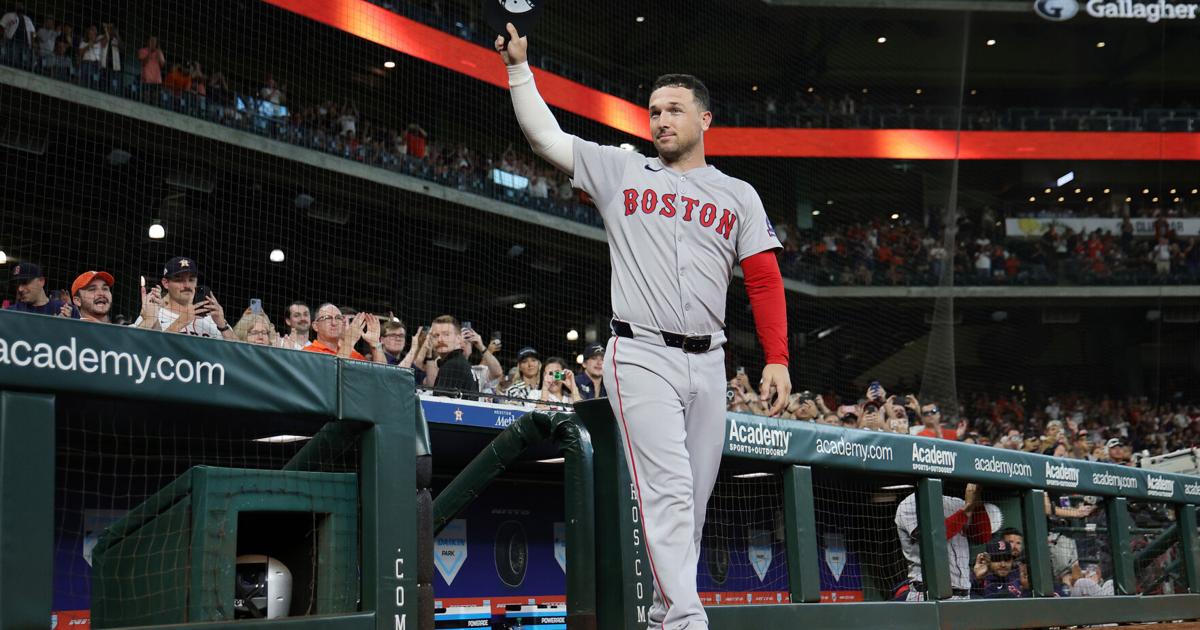 Report: Red Sox 3B Alex Bregman to opt out, test free agency - The Daily Gazette