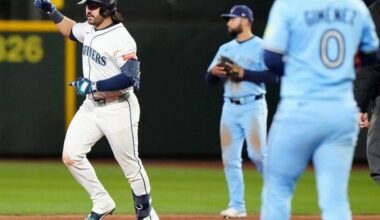 'I'm torn': Seattle Kraken's Canadian contingent having allegiances tested in ALCS | National Sports