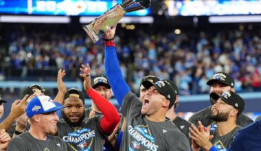 Springer's homer sends Blue Jays into World Series with 4-3 win over Mariners in Game 7 of ALCS | Sports