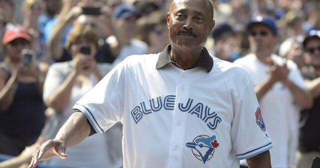 Jays look to past World Series glory with Gaston, Carter, set to throw first pitches | National Sports