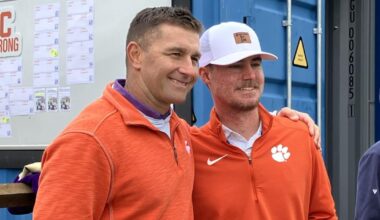 Clemson baseball rallies to support alum’s cancer treatment