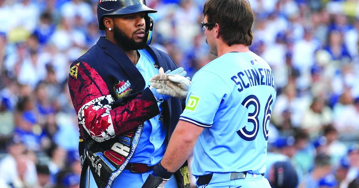 Blue Jays hit first leadoff back-to-back homers in World Series history — on 3 pitches |