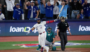 Guerrero hits 6th postseason homer and Blue Jays beat Mariners 6-2 to force Game 7 of ALCS
