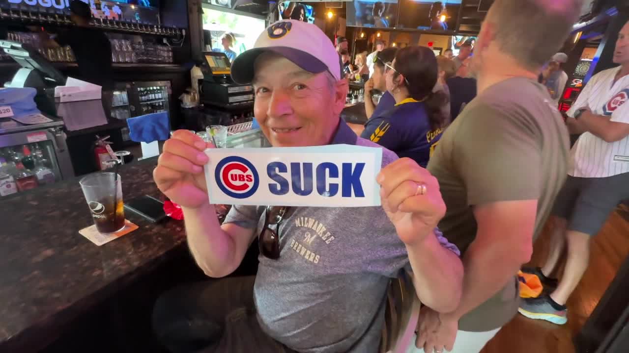 Brewers beat Cubs in NLDS Game 1, fans' 'vibes are high'