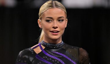 Livvy Dunne seen cheering at crucial Cincinnati Reds game