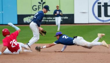 Canton all-stater commits to Illinois