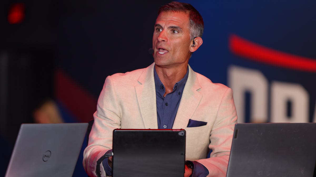 ESPN Chris Burke's pick as Tony Vitello replacement as Tennessee baseball coach